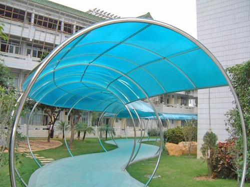 PC陽光板清洗和安裝維護的準則 